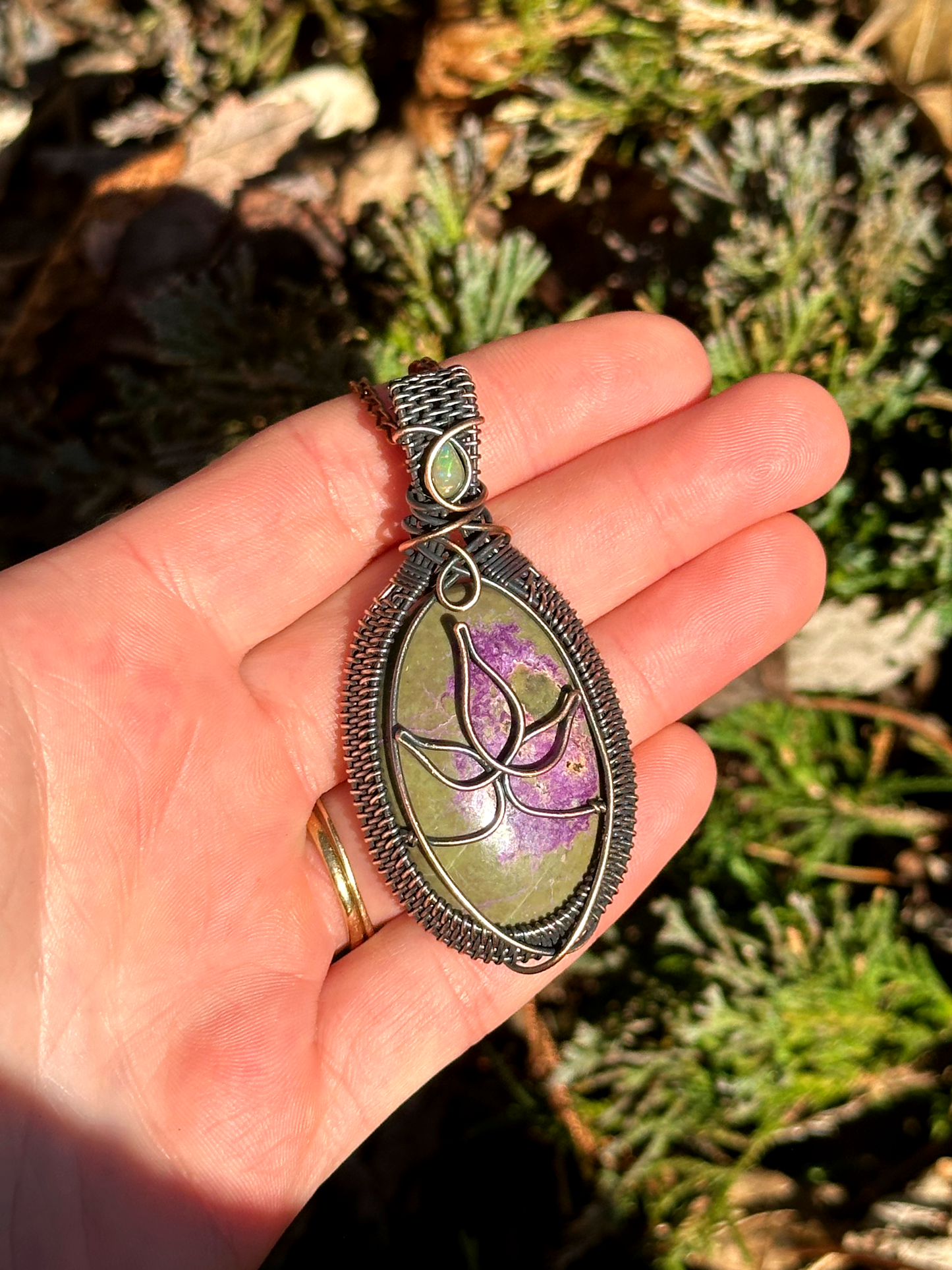 Lotus Purple Stichtite