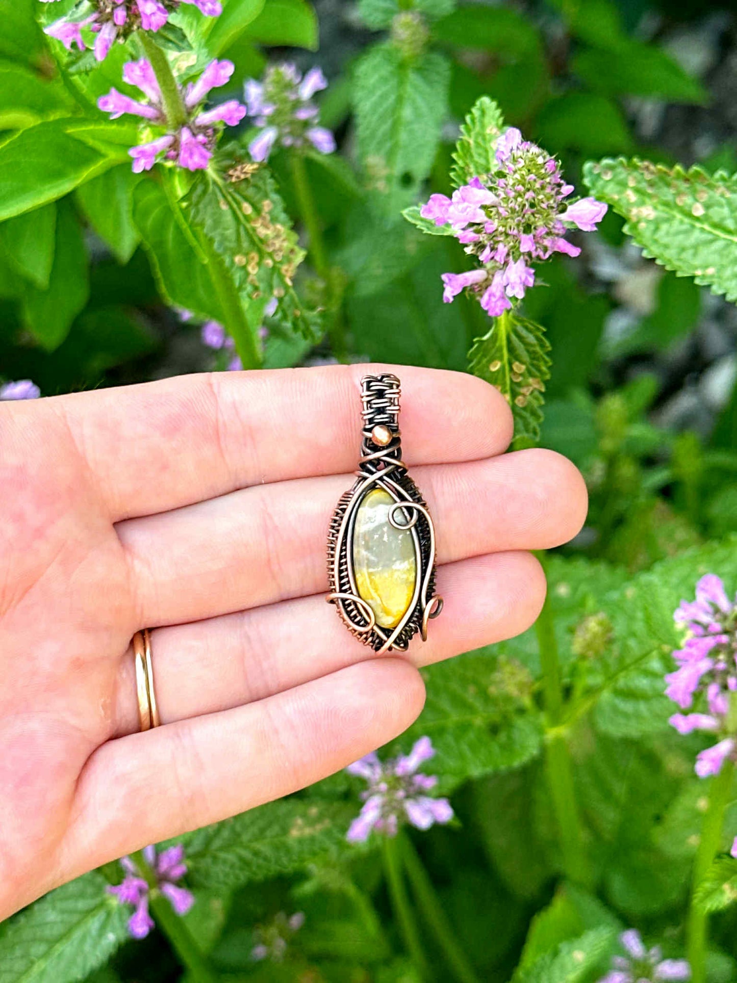 Mini Bumble Bee Jasper Crystal Copper Pendant