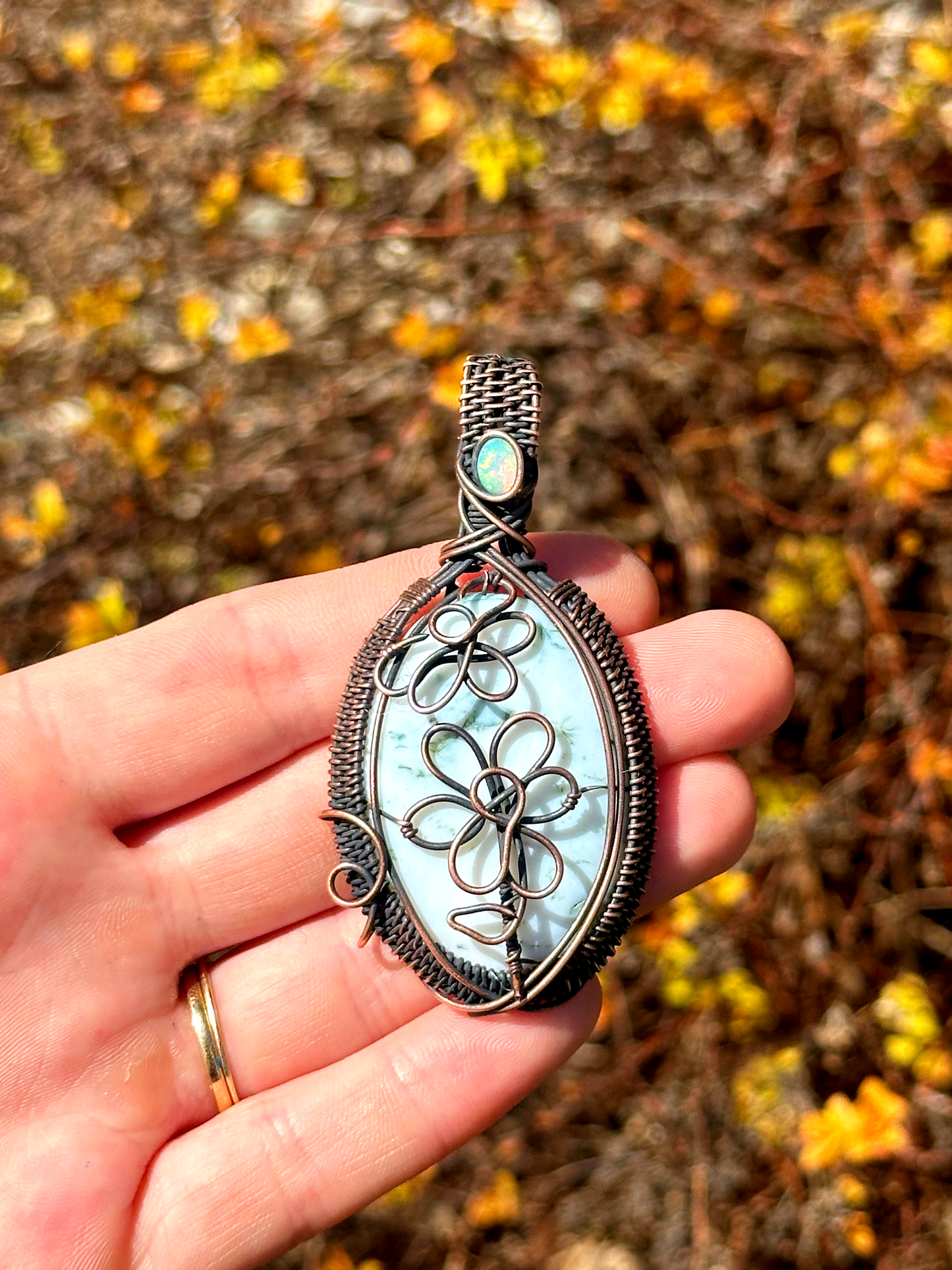 Daisy Moss Agate Crystal Copper Pendant