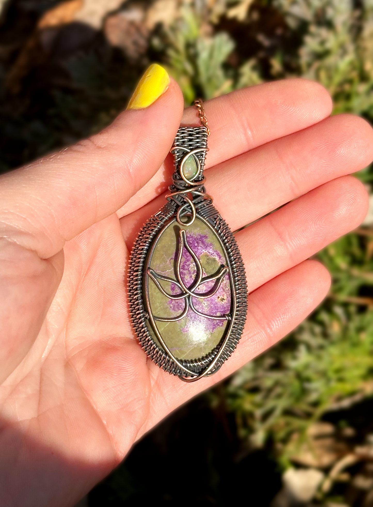 Lotus Purple Stichtite