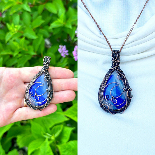 Crescent Moon Blue Banded Agate Crystal Copper Pendant