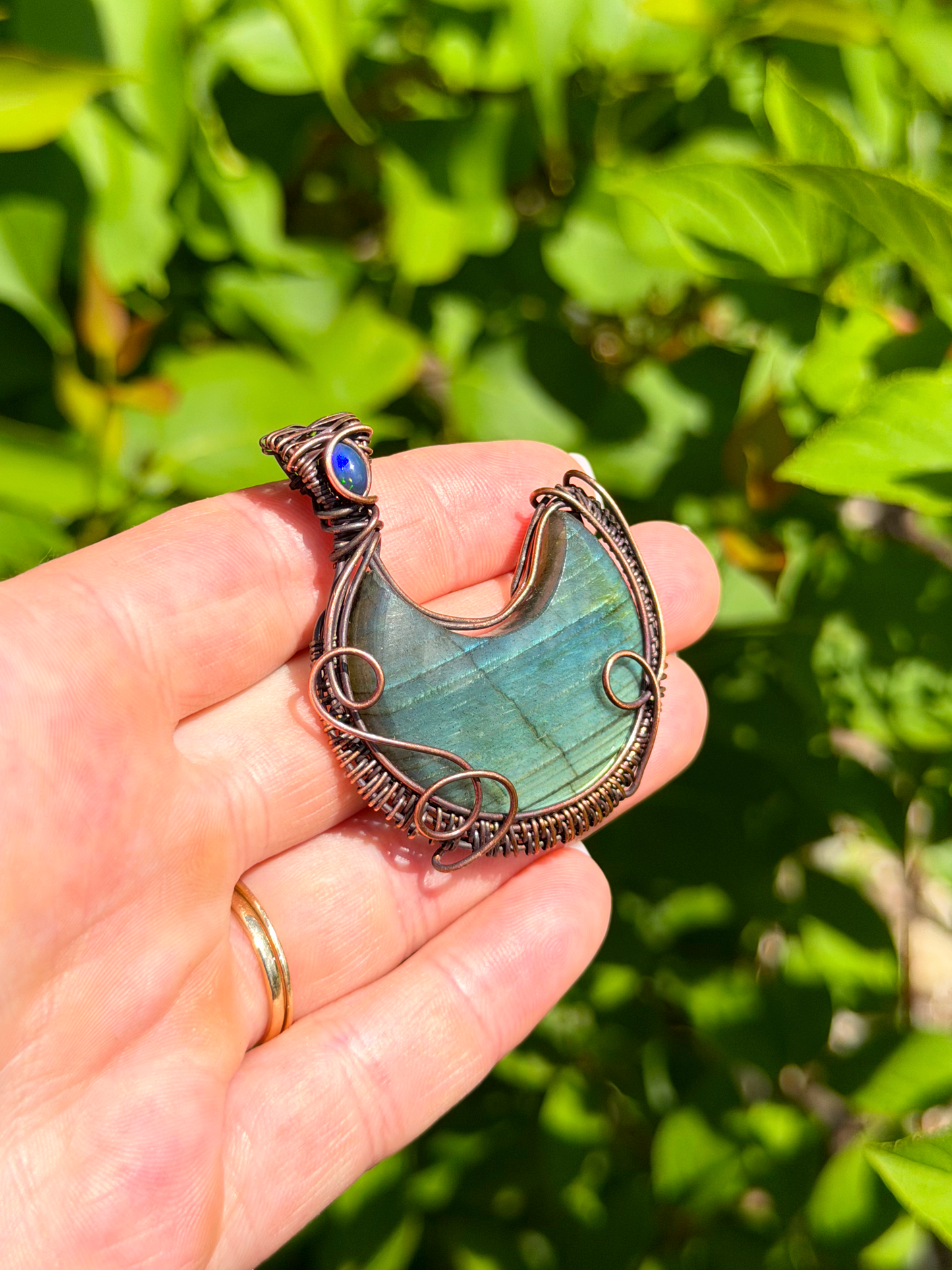 Crescent Moon Green Labradorite Crystal Copper Pendant