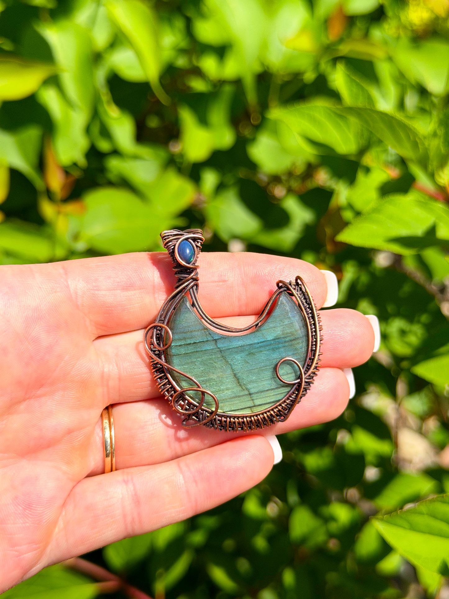 Crescent Moon Green Labradorite Crystal Copper Pendant