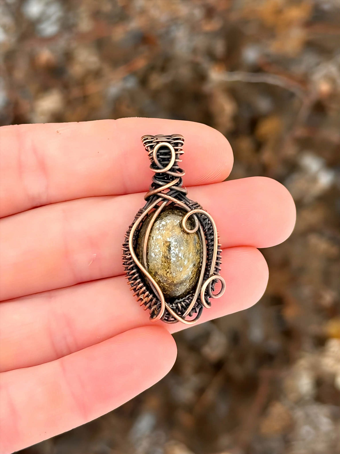 Mini Bronzite Accent Crystal Copper Pendant